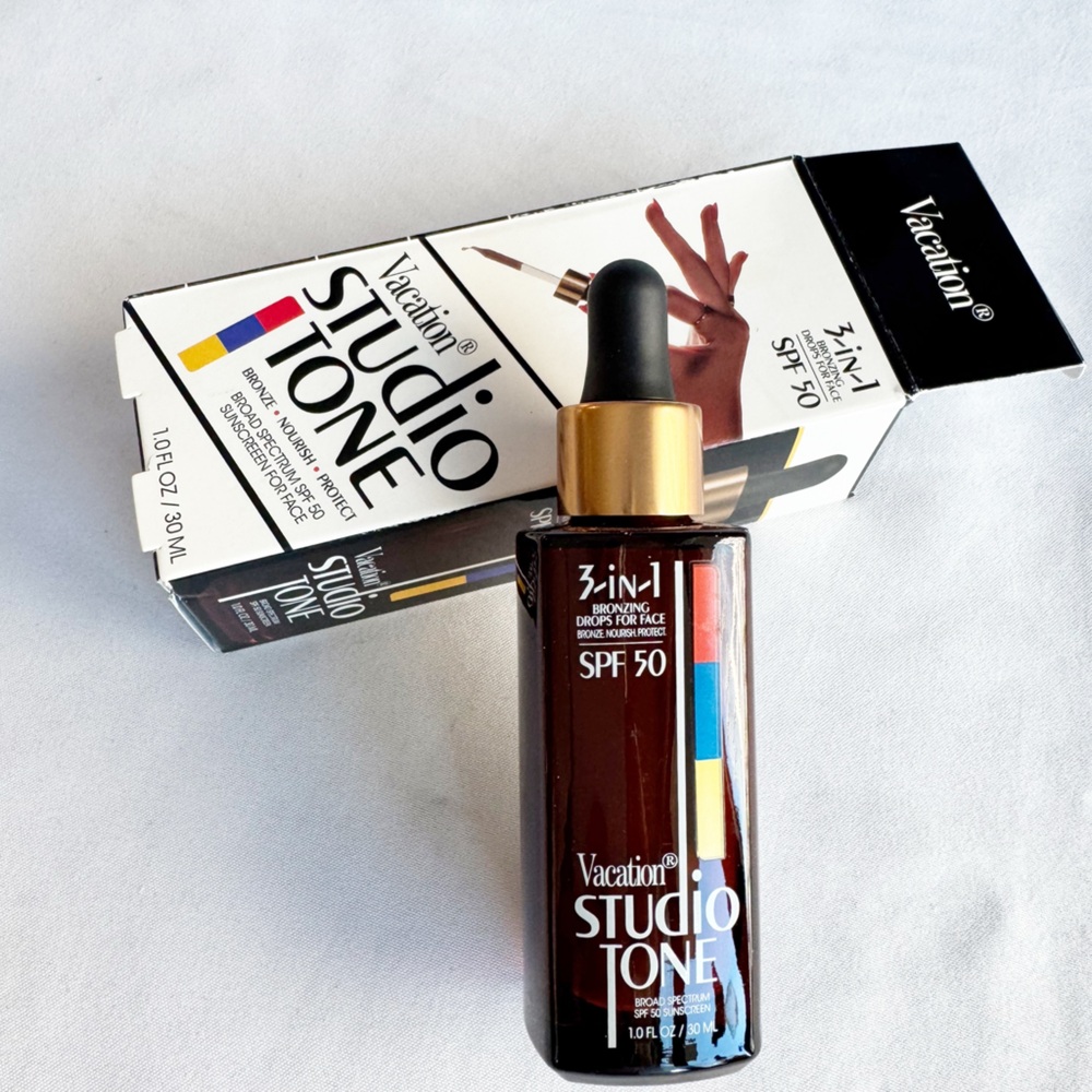 Vacation Studio Tone 3-in-1 Bronzing Drops Face Broad Spectrum SPF 50